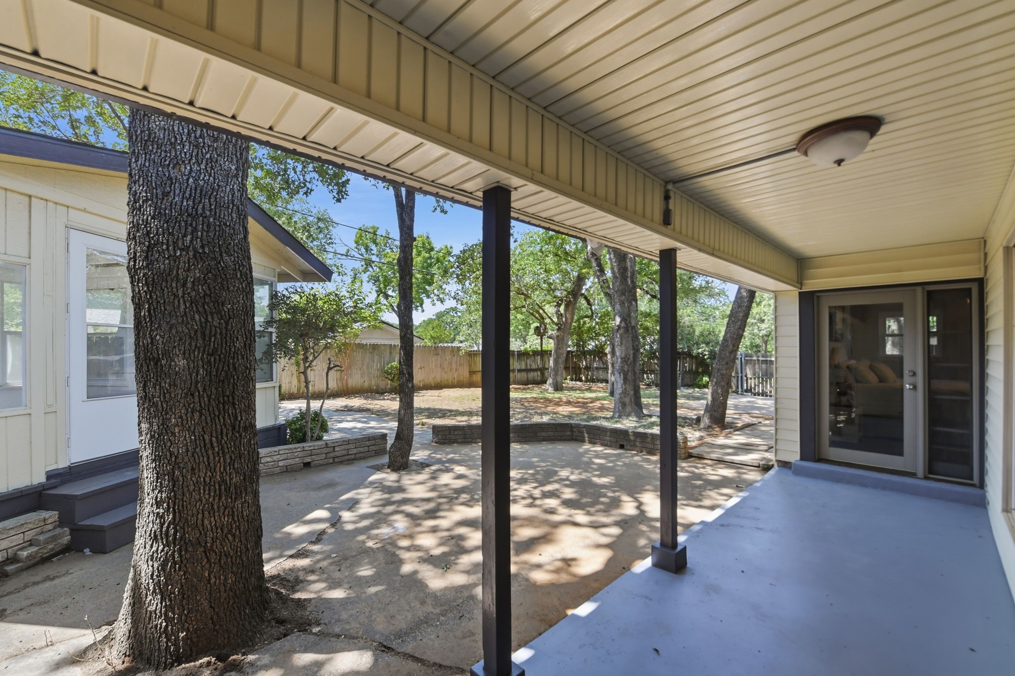 1917 Toplea Drive Euless TX 76040