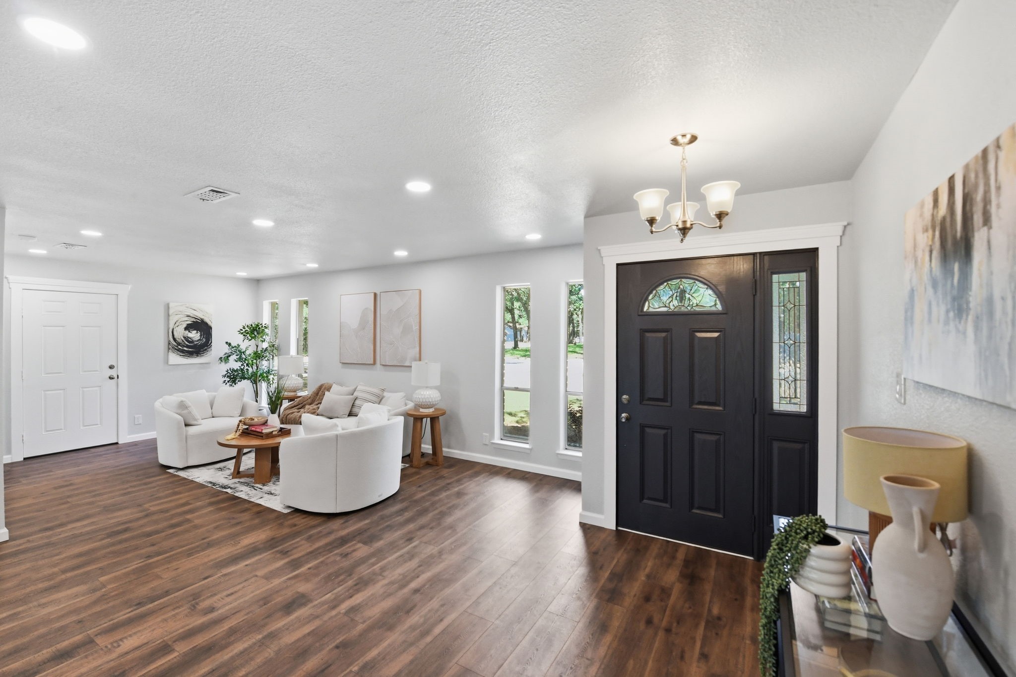 1917 Toplea Drive Euless TX 76040