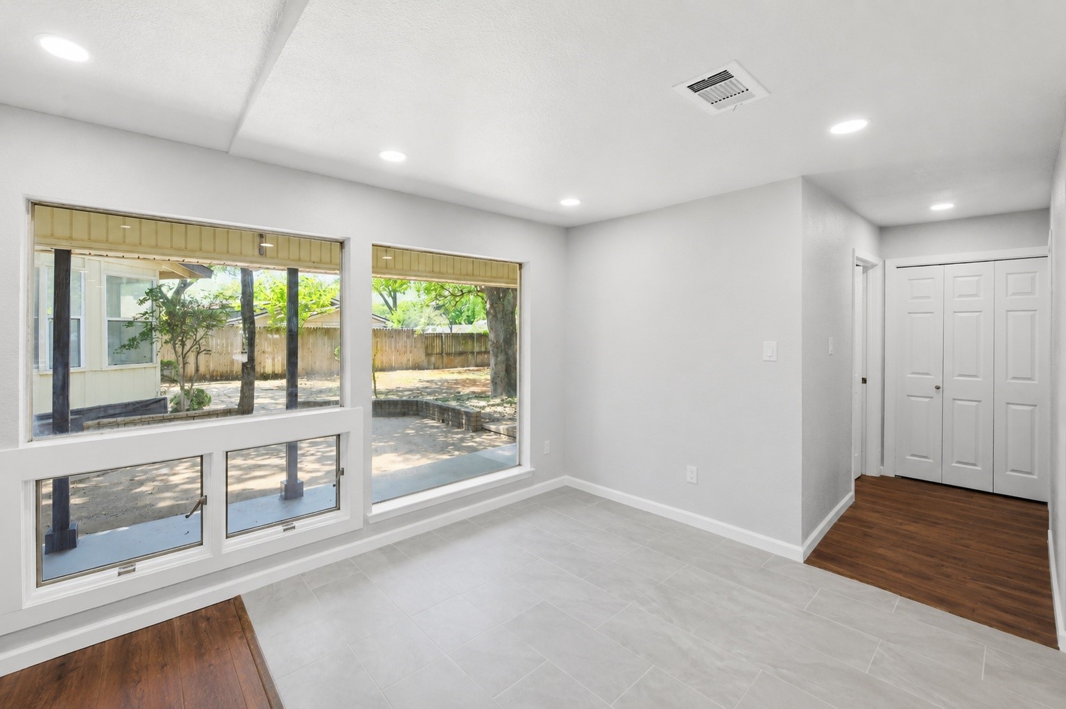 1917 Toplea Drive Euless TX 76040