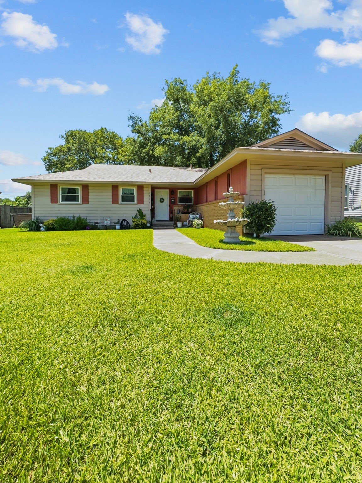 1518 N Ricketts Street Sherman TX 75092