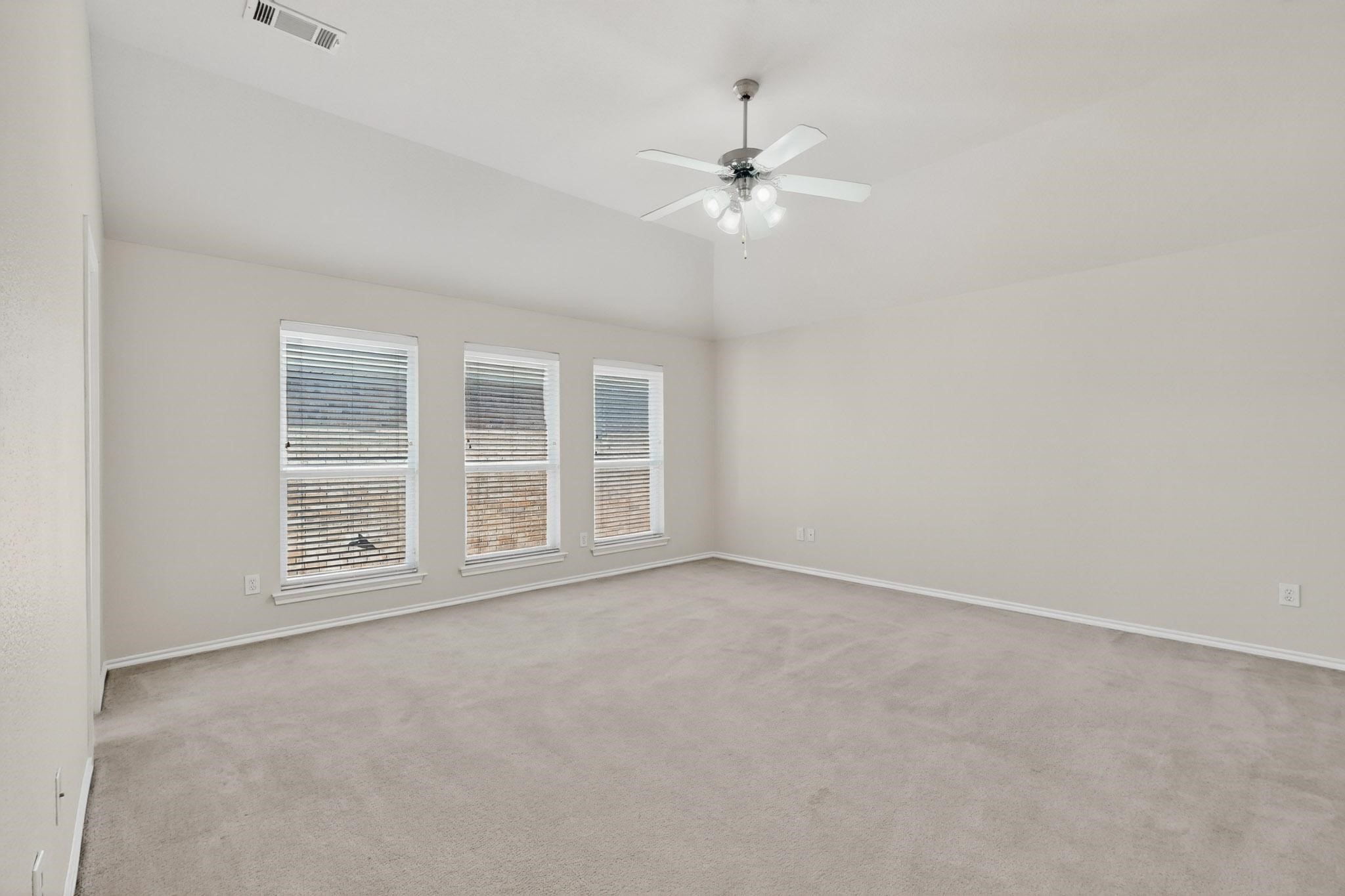 5828 Ivy Glen Drive Grand Prairie TX 75052