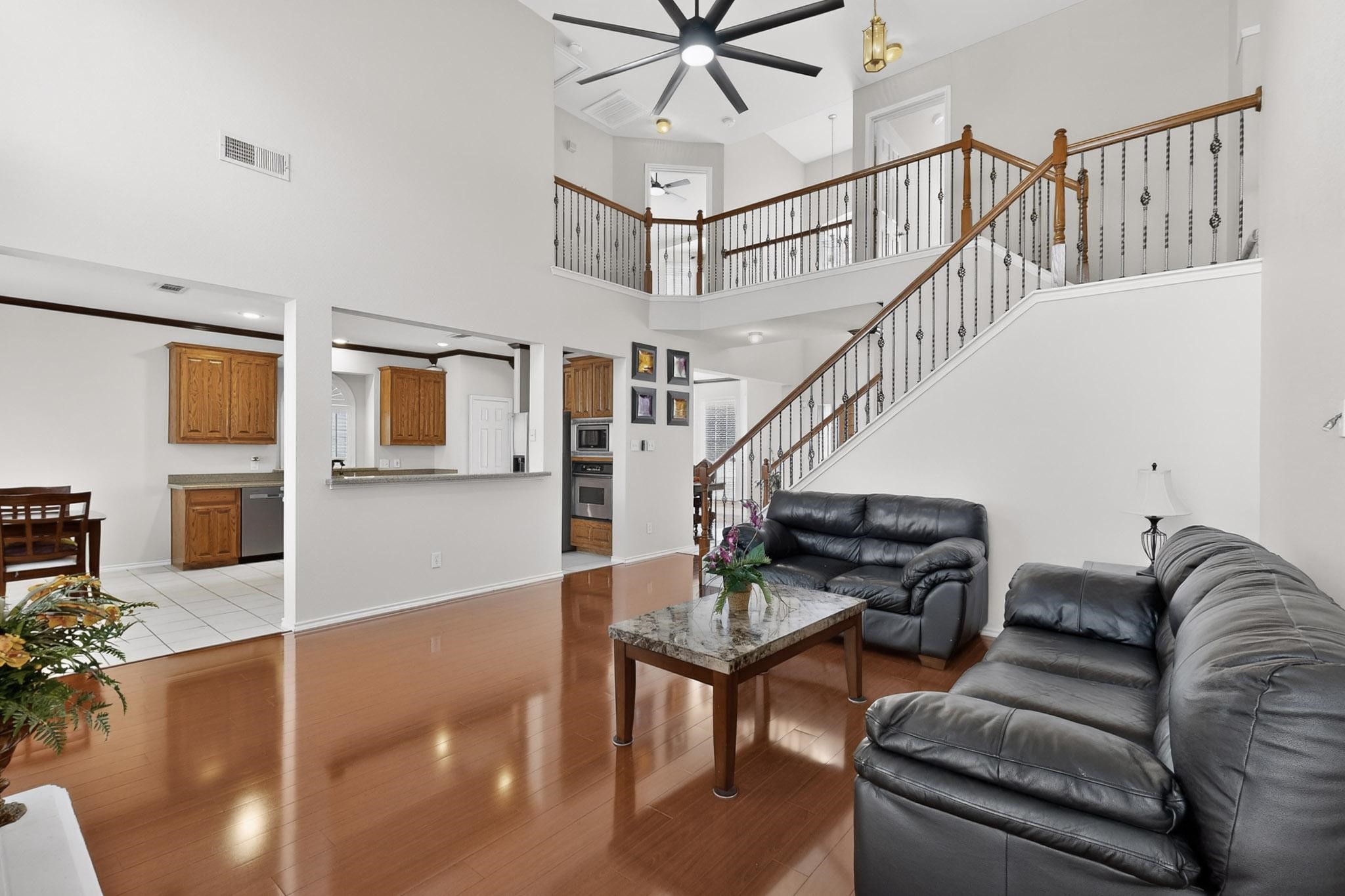 5828 Ivy Glen Drive Grand Prairie TX 75052