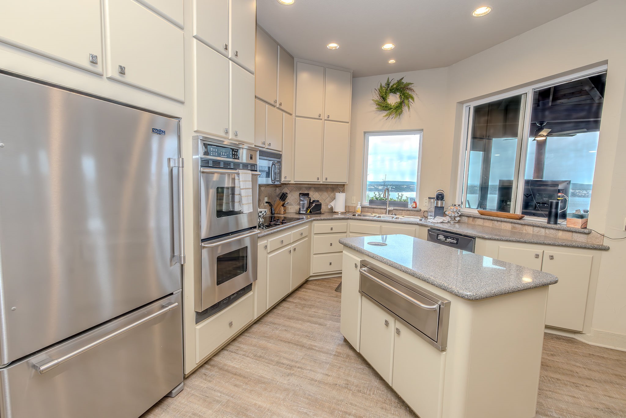 465 Bay Hill Drive Possum Kingdom Lake TX 76449