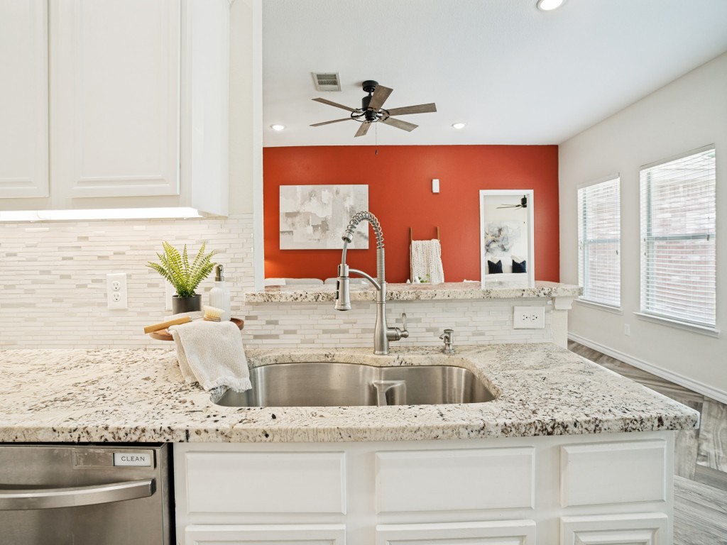 2813 Mitchell Lane Anna TX 75409