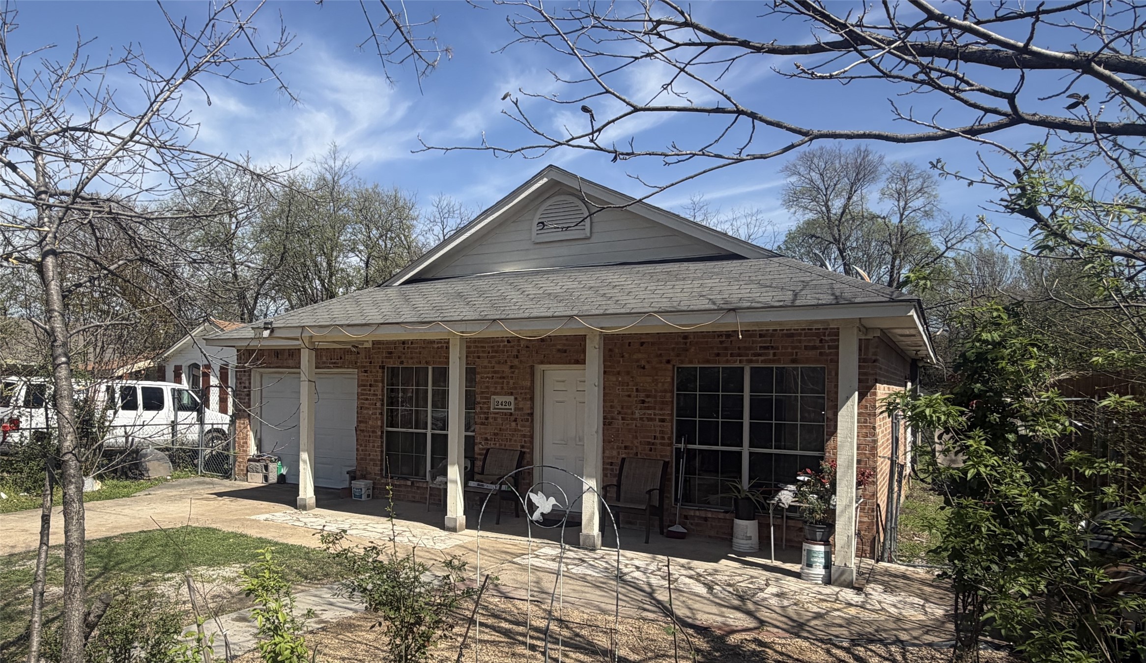 2420 Seevers Avenue Dallas TX 75216