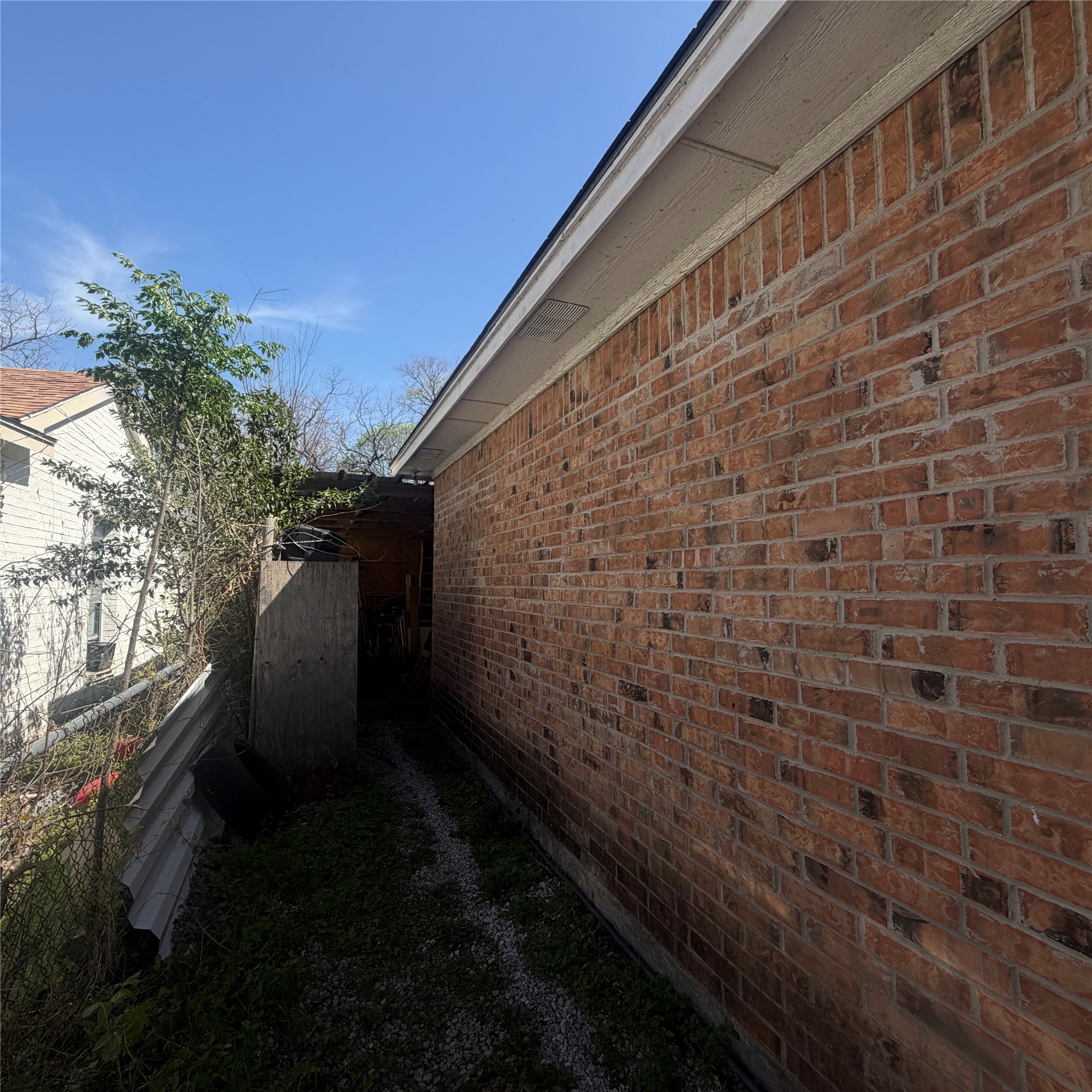 2420 Seevers Avenue Dallas TX 75216