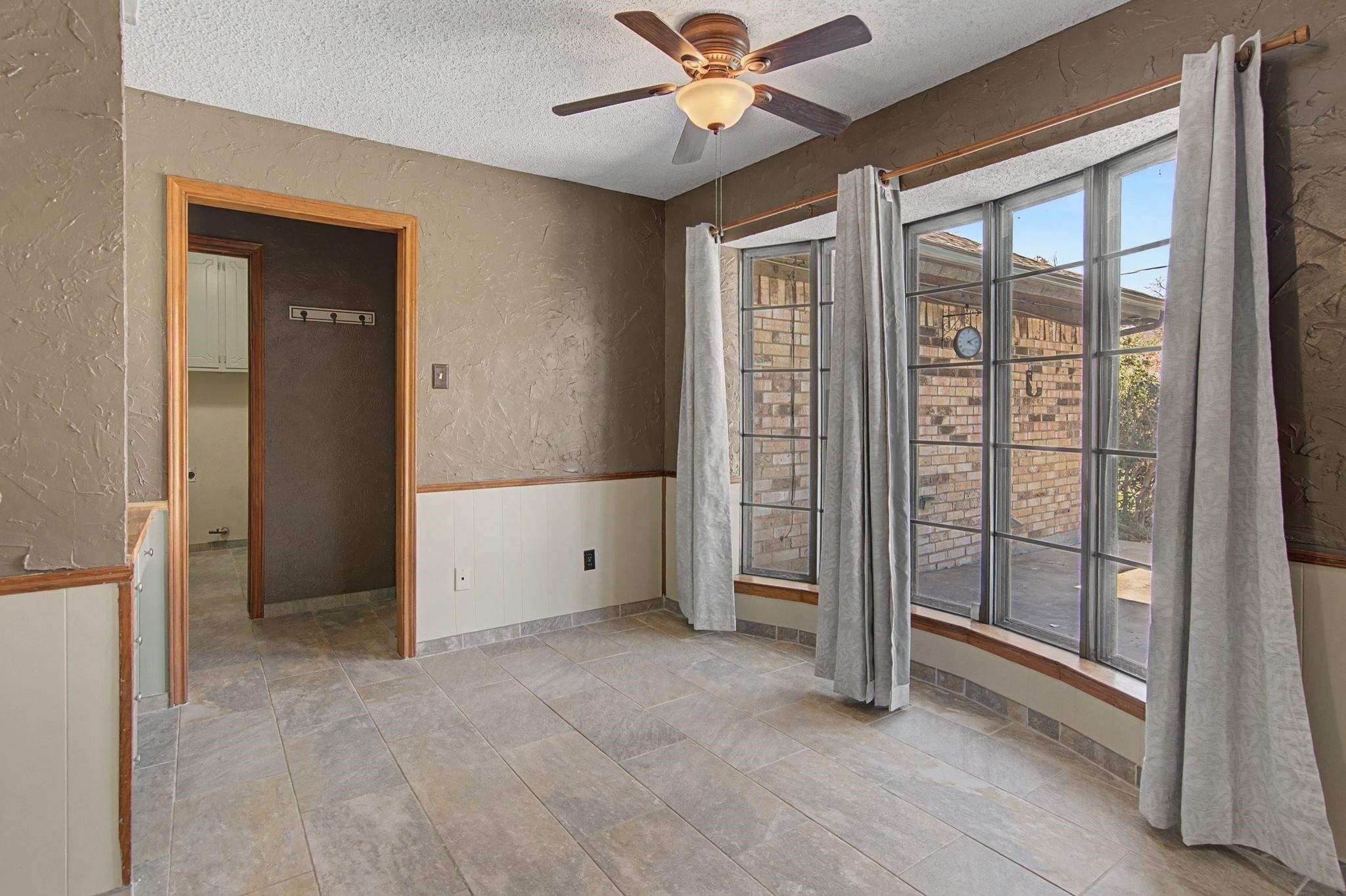 604 Baker Drive Hurst TX 76054