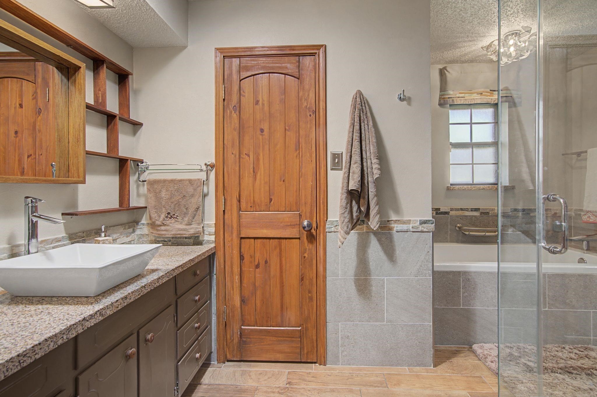 604 Baker Drive Hurst TX 76054