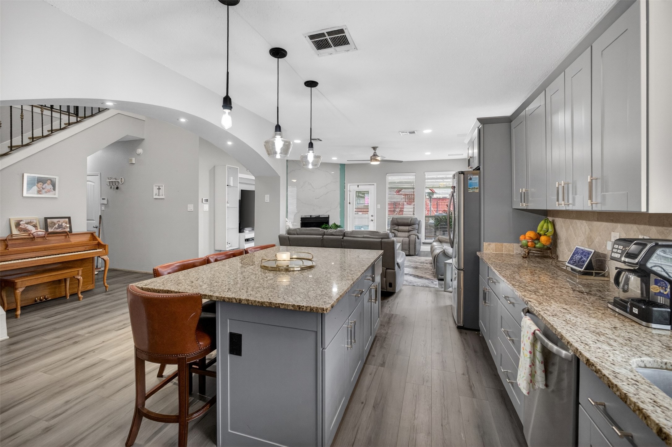 1922 Rustic Creek Drive Garland TX 75040