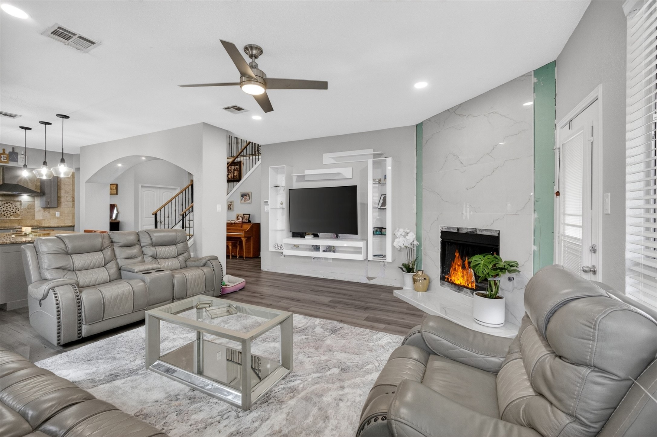 1922 Rustic Creek Drive Garland TX 75040