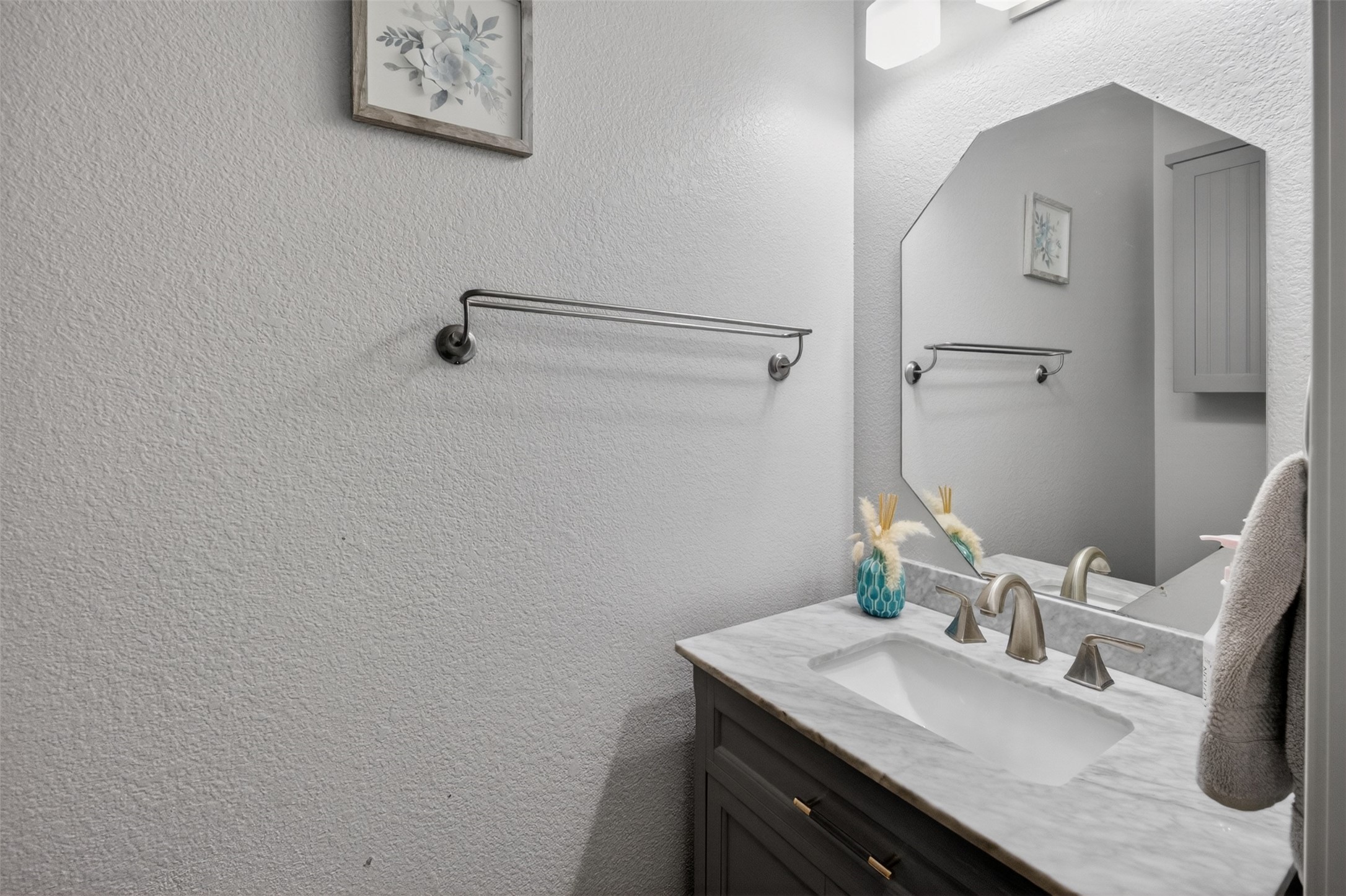 1922 Rustic Creek Drive Garland TX 75040
