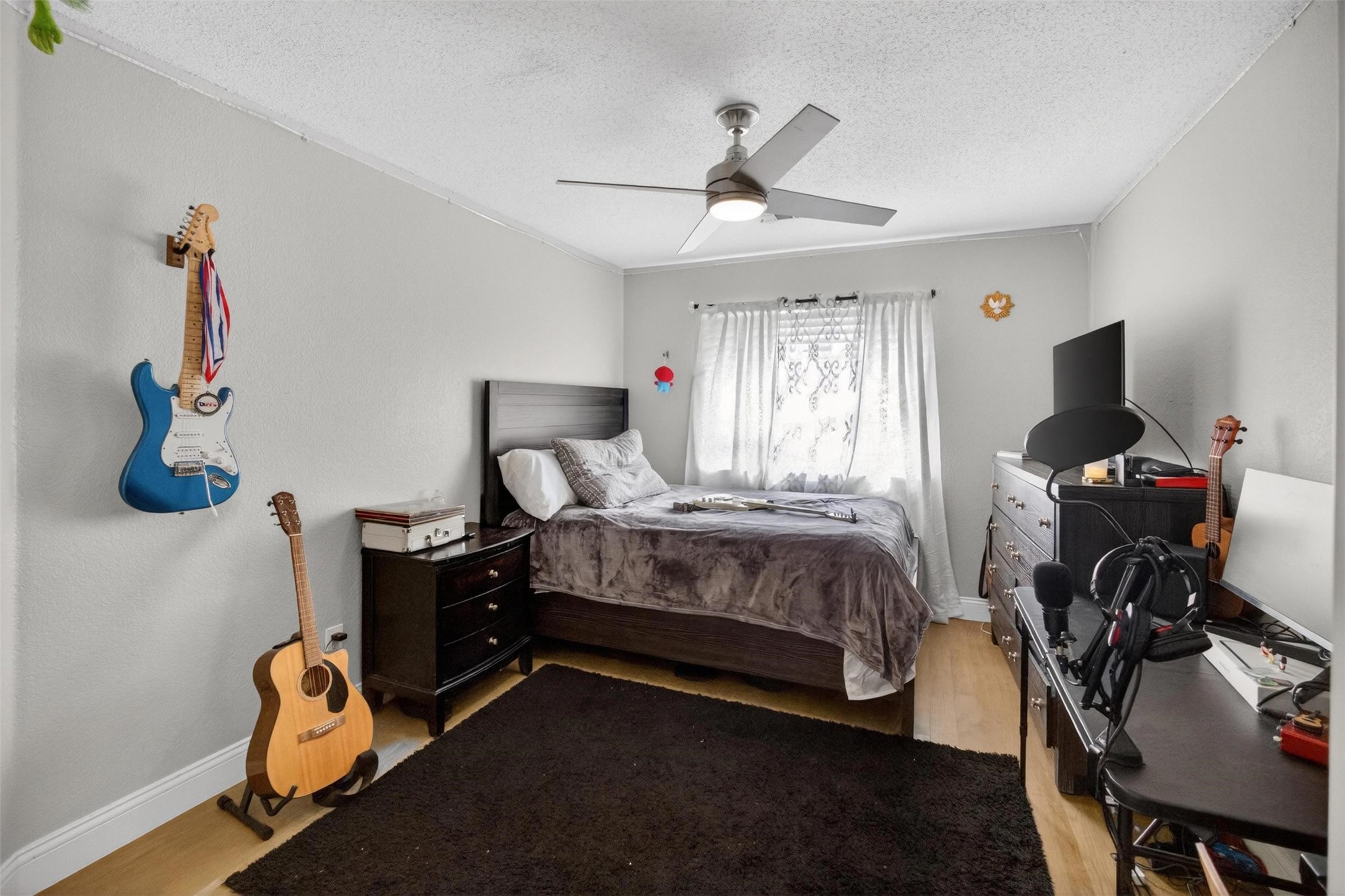 1922 Rustic Creek Drive Garland TX 75040