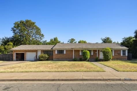 901 E Mitchell Street Arlington TX 76010