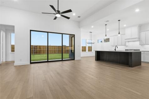 1653 Cedar Elm Way Burleson TX 76028