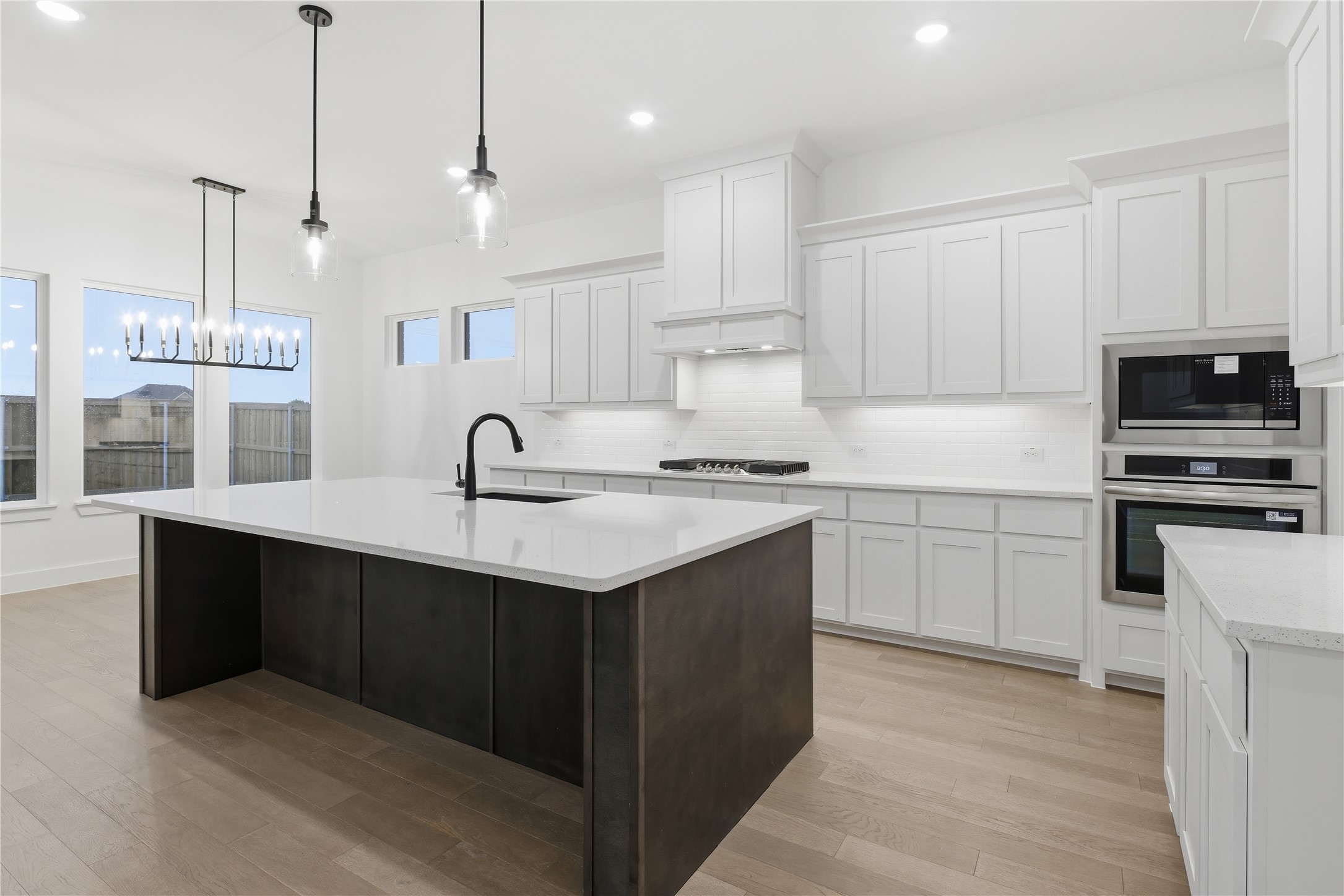 1653 Cedar Elm Way Burleson TX 76028
