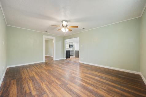 4305 Templeton Street Greenville TX 75401