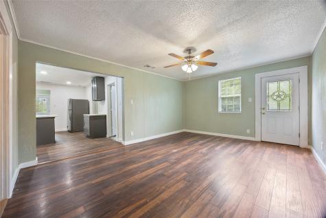 4305 Templeton Street Greenville TX 75401