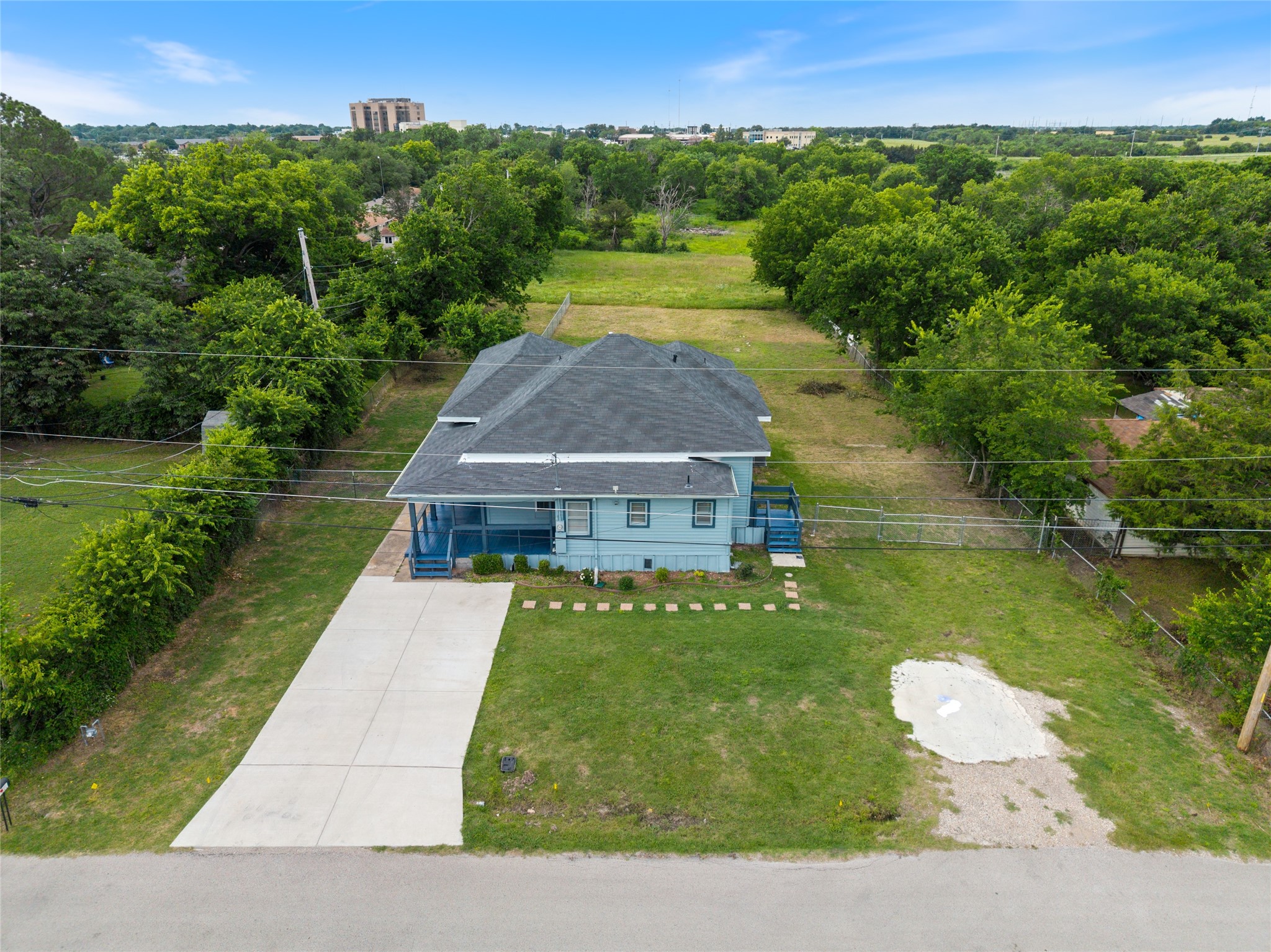 4305 Templeton Street Greenville TX 75401