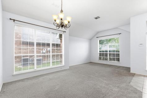 6803 Woodcrest Lane Sachse TX 75048