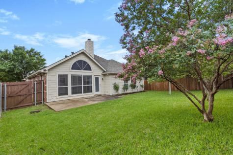 6803 Woodcrest Lane Sachse TX 75048