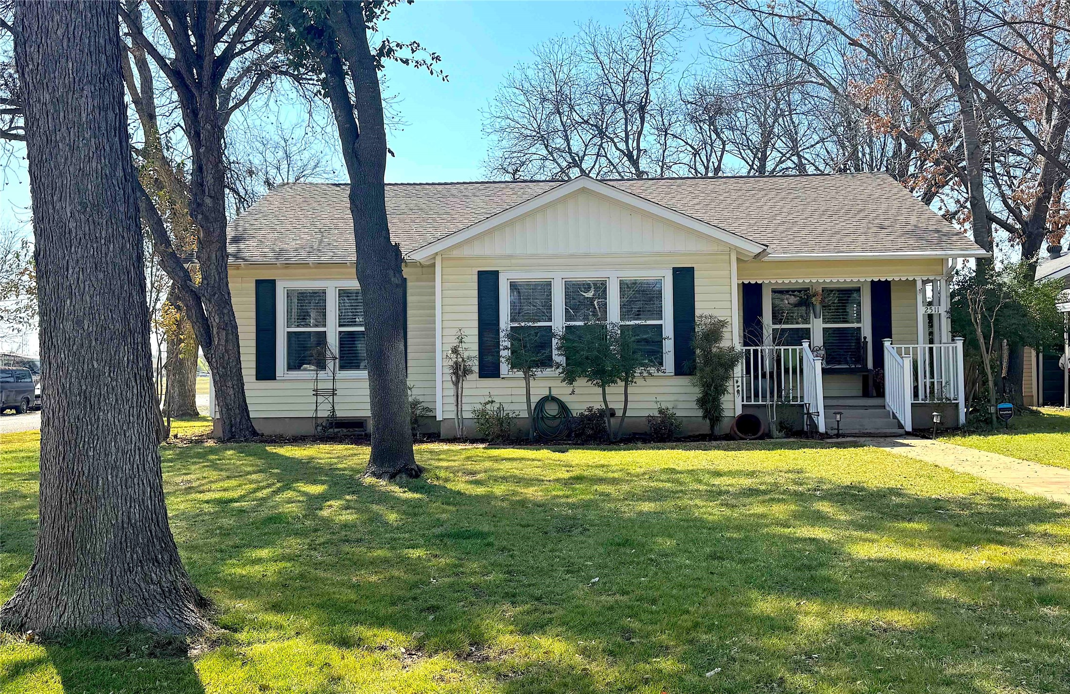 2511 Greenway Drive Brownwood TX 76801