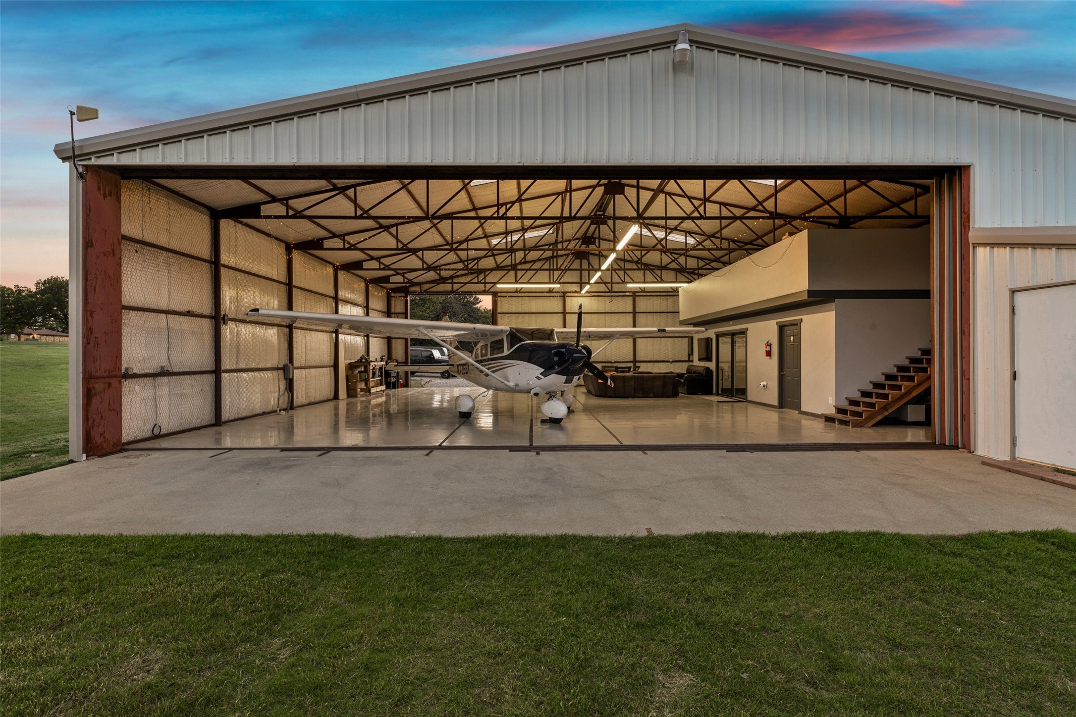 492 County Road 4387 Decatur TX 76234