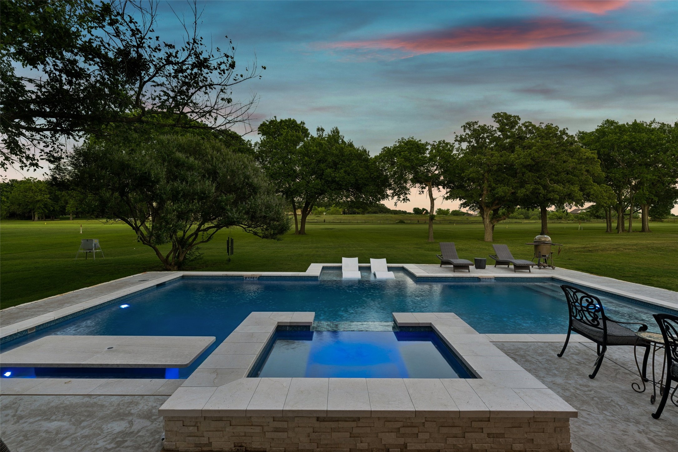 492 County Road 4387 Decatur TX 76234