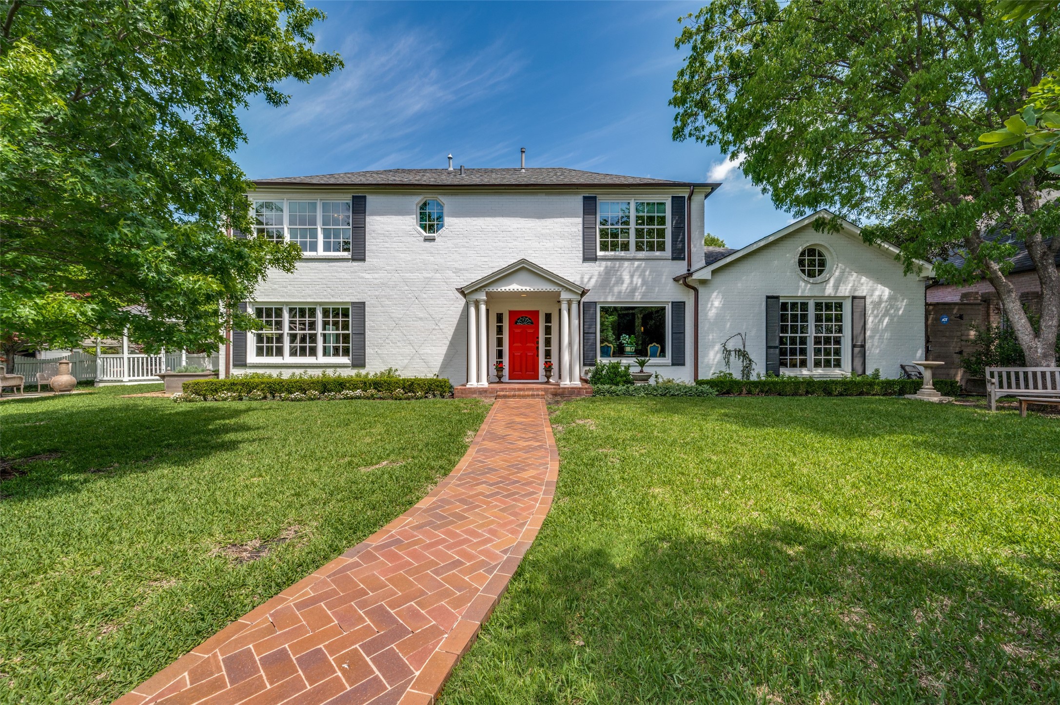 6207 Lakehurst Avenue Dallas TX 75230