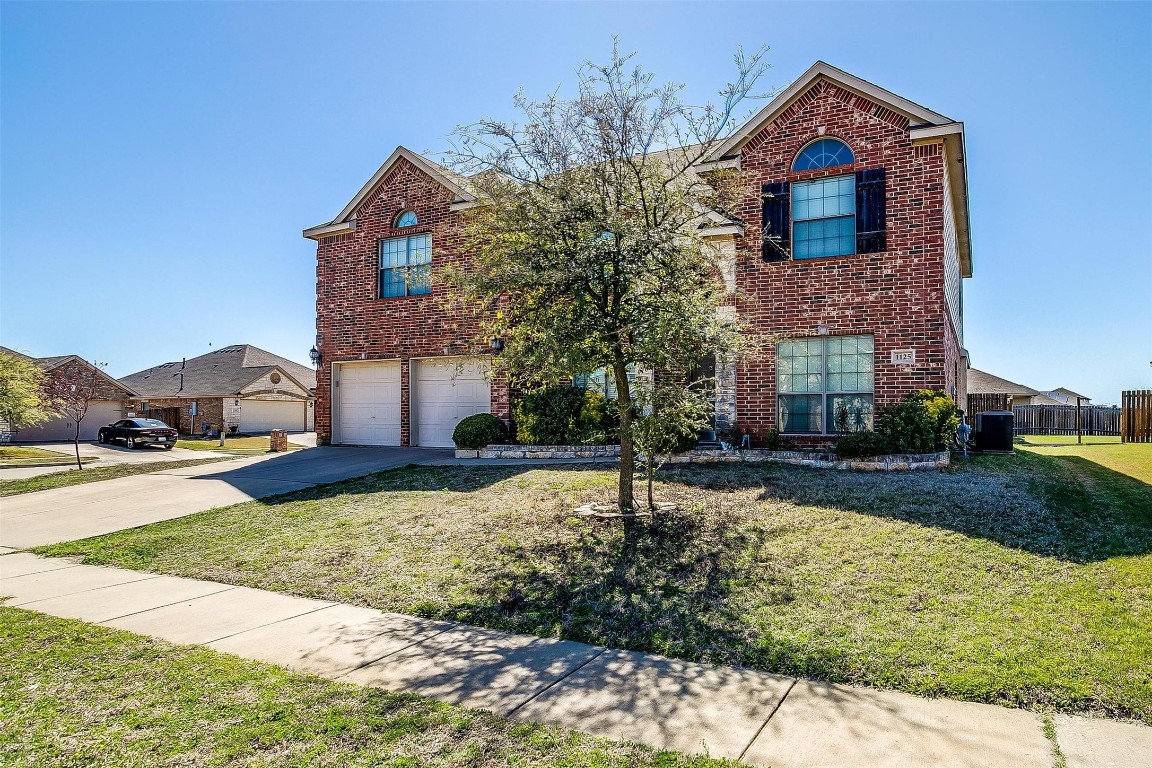 1125 Port Way Crowley TX 76036