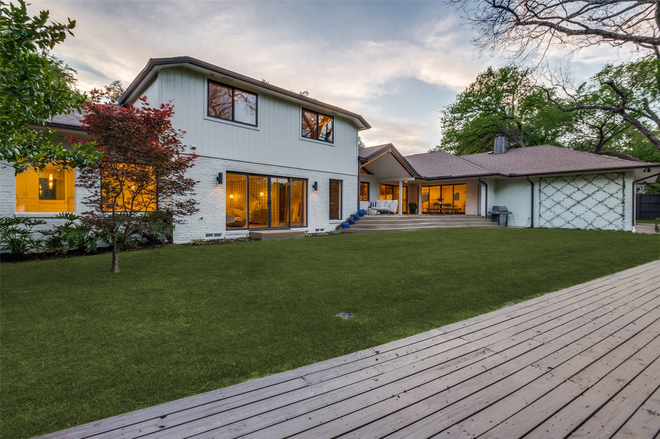 7239 S Janmar Court Dallas TX 75230