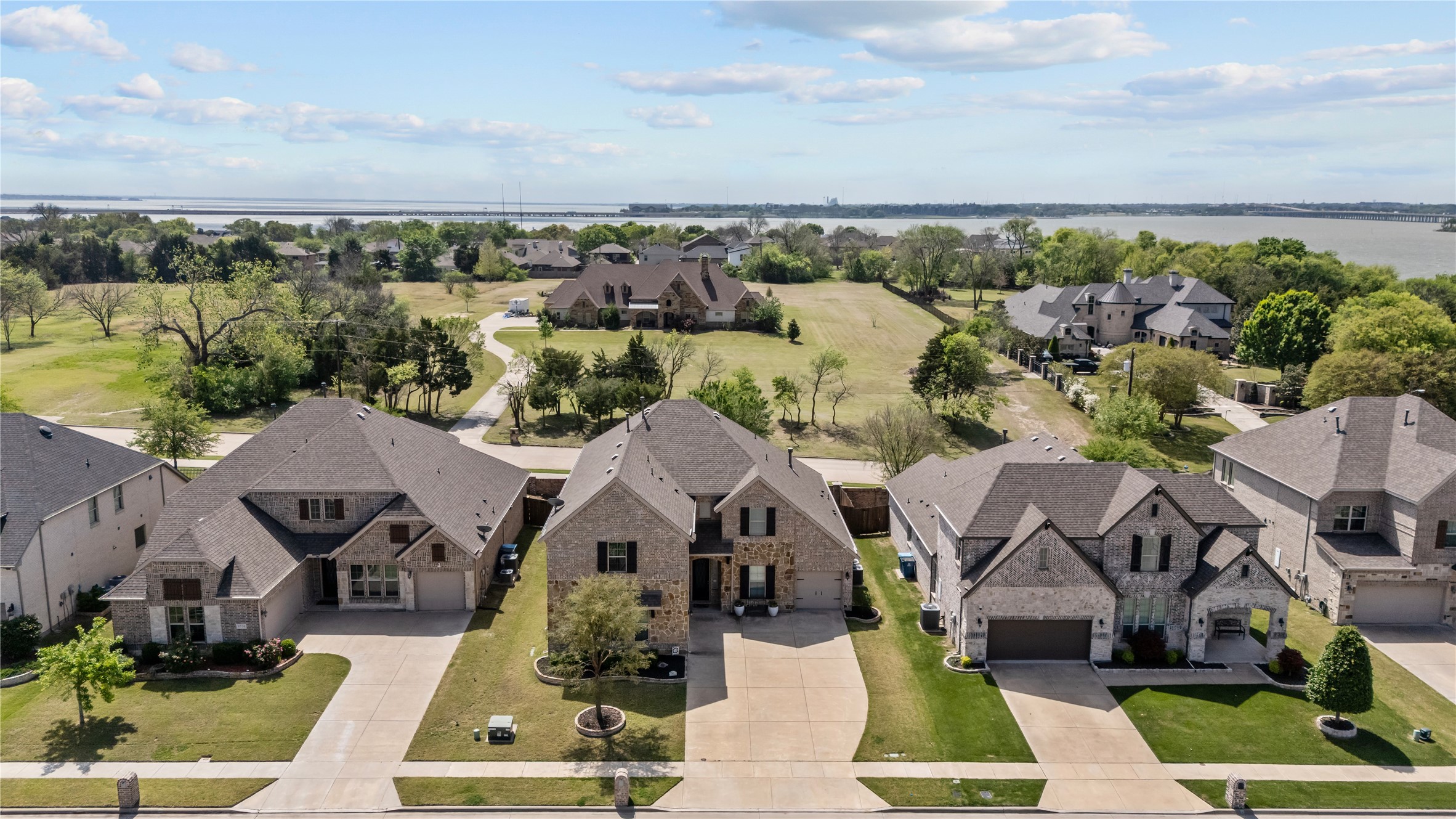 6510 Loire Valley Drive Rowlett TX 75088