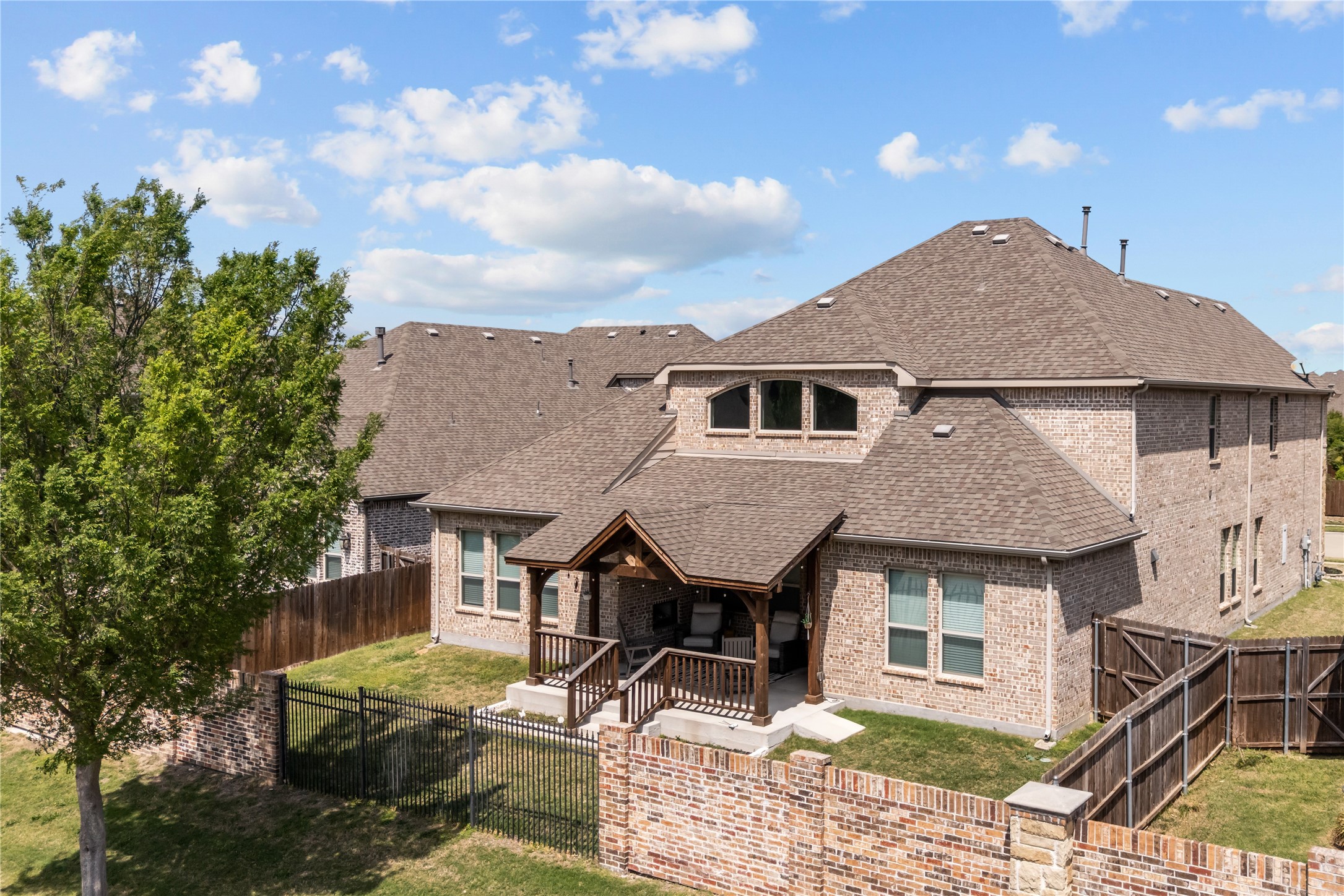 6510 Loire Valley Drive Rowlett TX 75088
