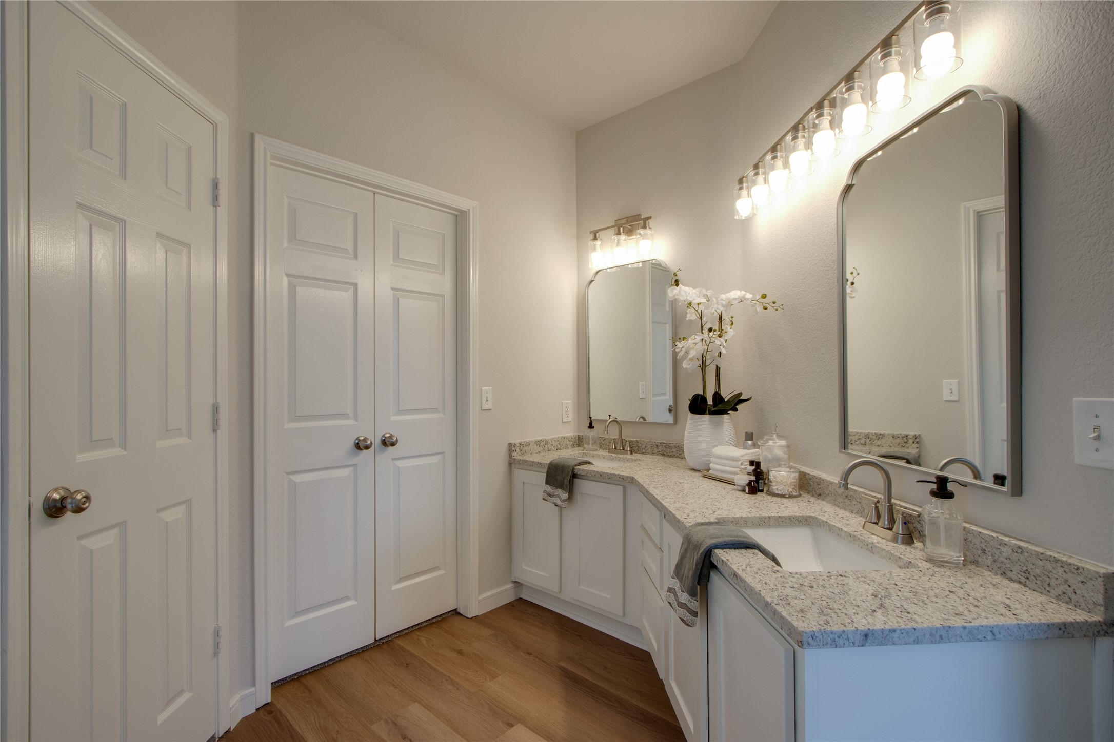4008 Double Oak Drive Bedford TX 76021