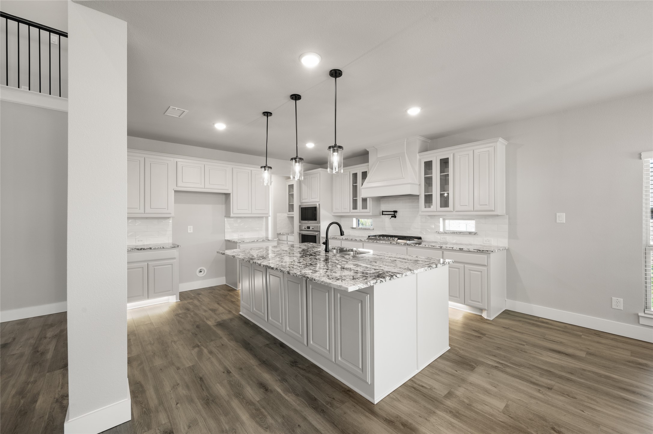 604 S Hidden Lakes Drive Desoto TX 75115