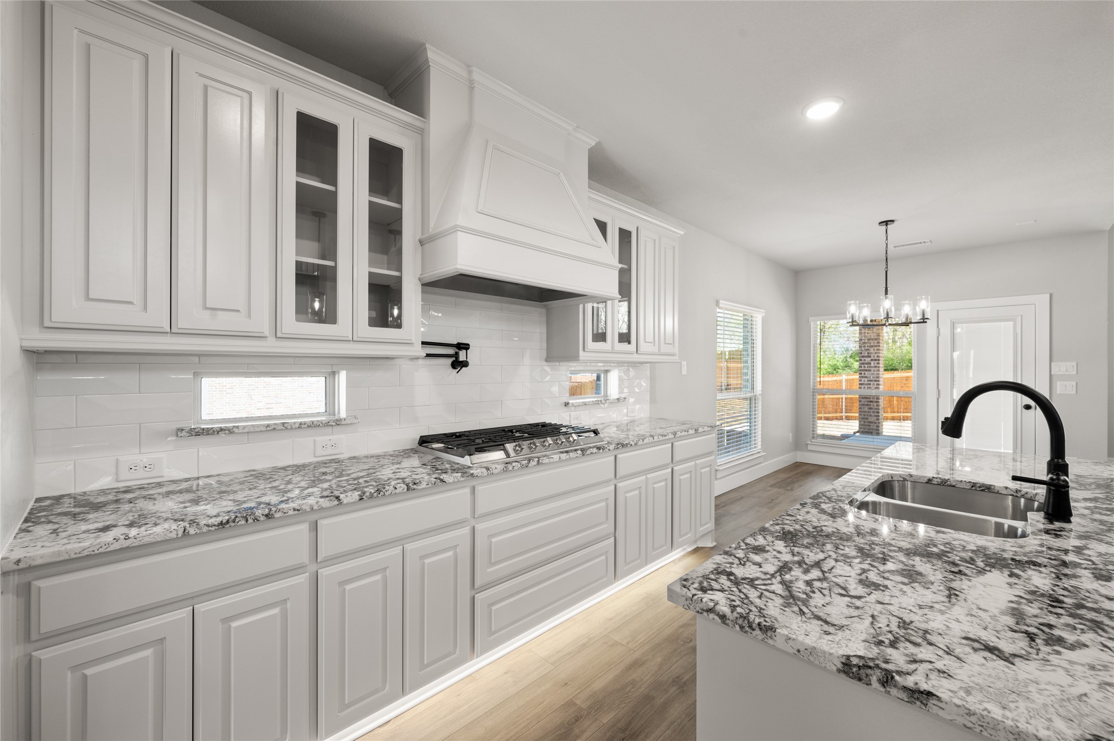 604 S Hidden Lakes Drive Desoto TX 75115