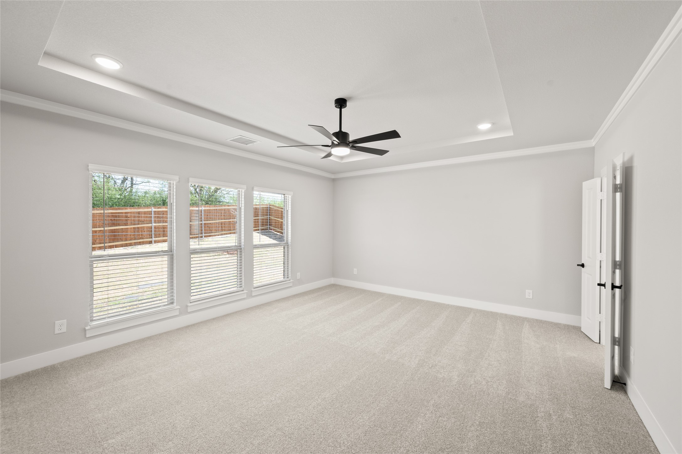 604 S Hidden Lakes Drive Desoto TX 75115