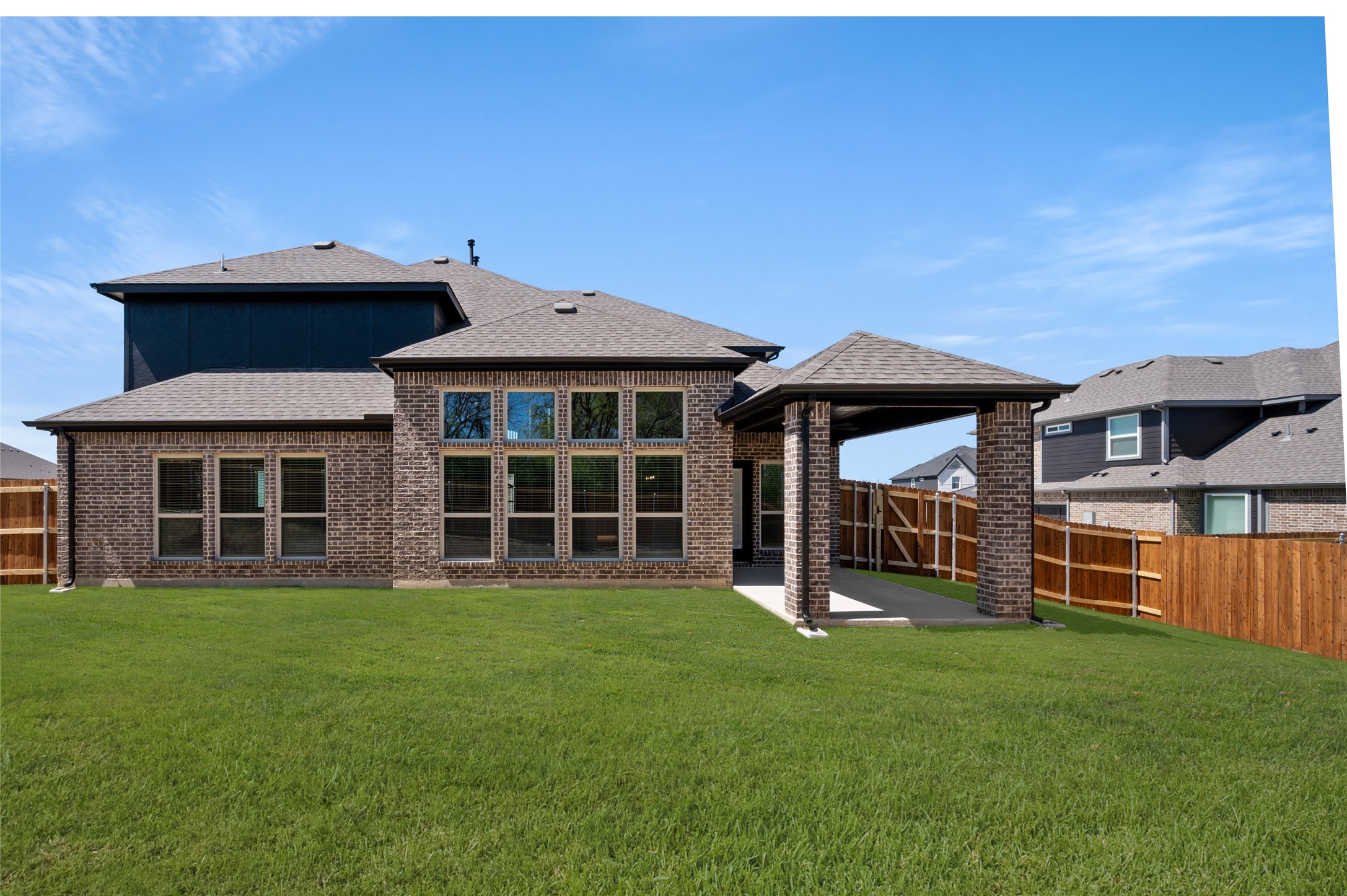 604 S Hidden Lakes Drive Desoto TX 75115