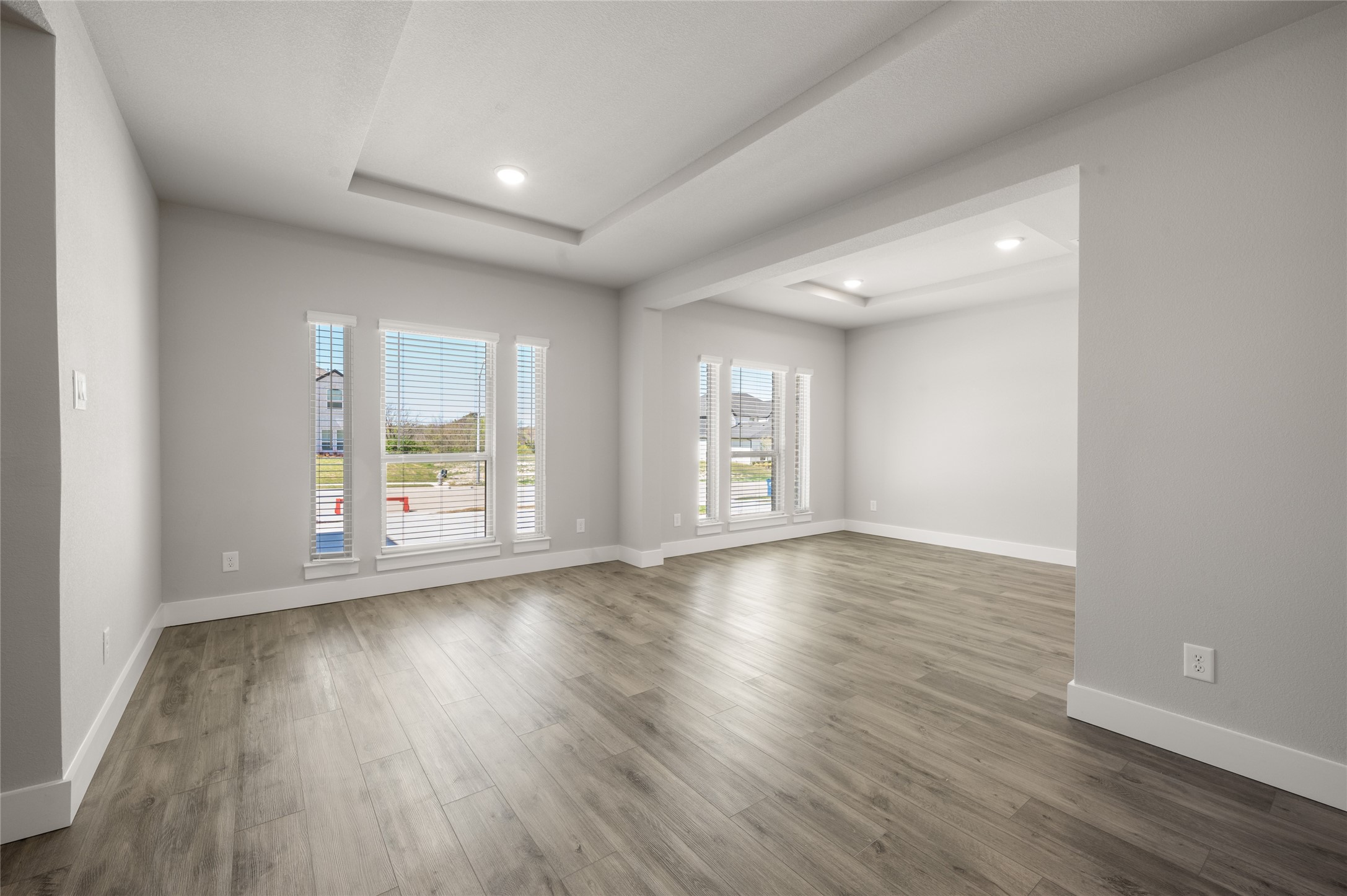 604 S Hidden Lakes Drive Desoto TX 75115