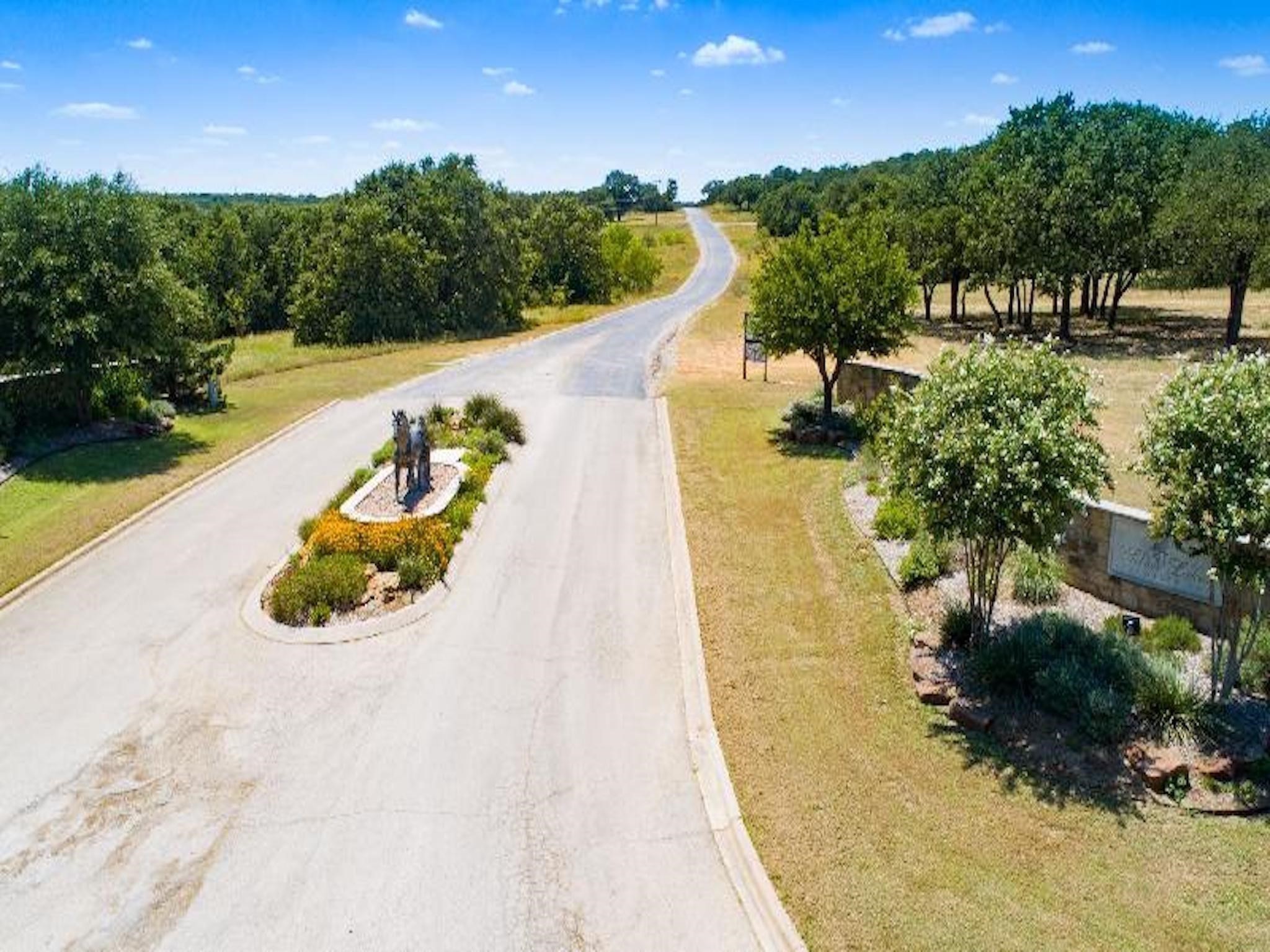 246 Silver Lakes Drive Sunset TX 76270