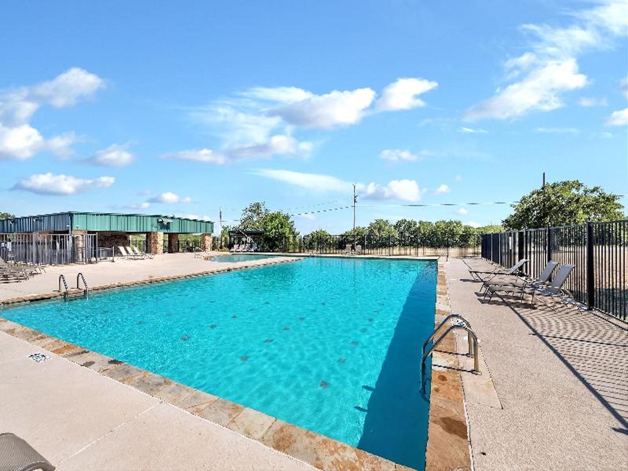 246 Silver Lakes Drive Sunset TX 76270