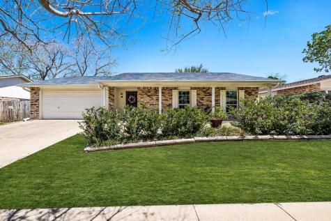2607 Ridgemoor Court Arlington TX 76016