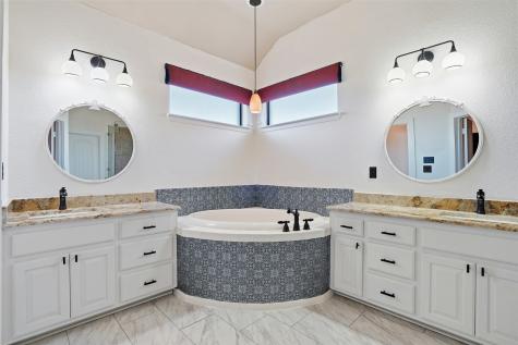 873 Canyon Creek Lane Weatherford TX 76087