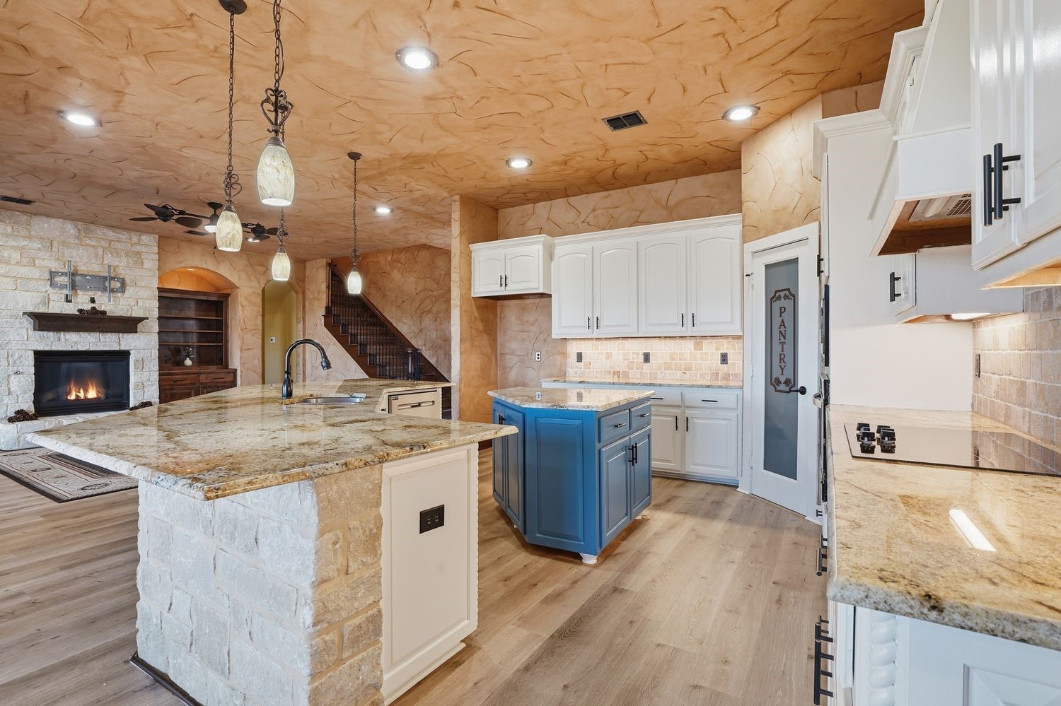 873 Canyon Creek Lane Weatherford TX 76087