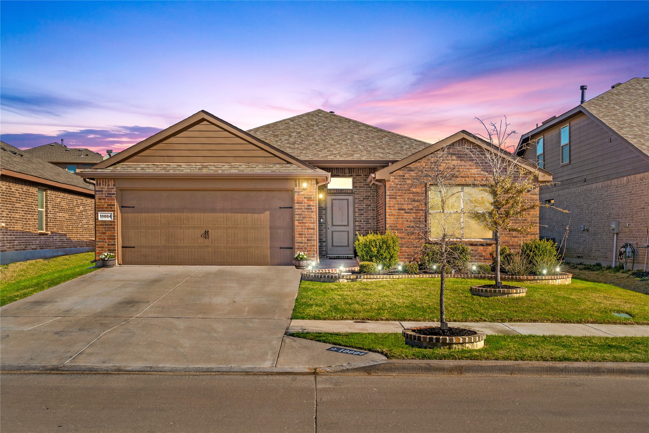 10004 Poinsett Way Fort Worth TX 76108