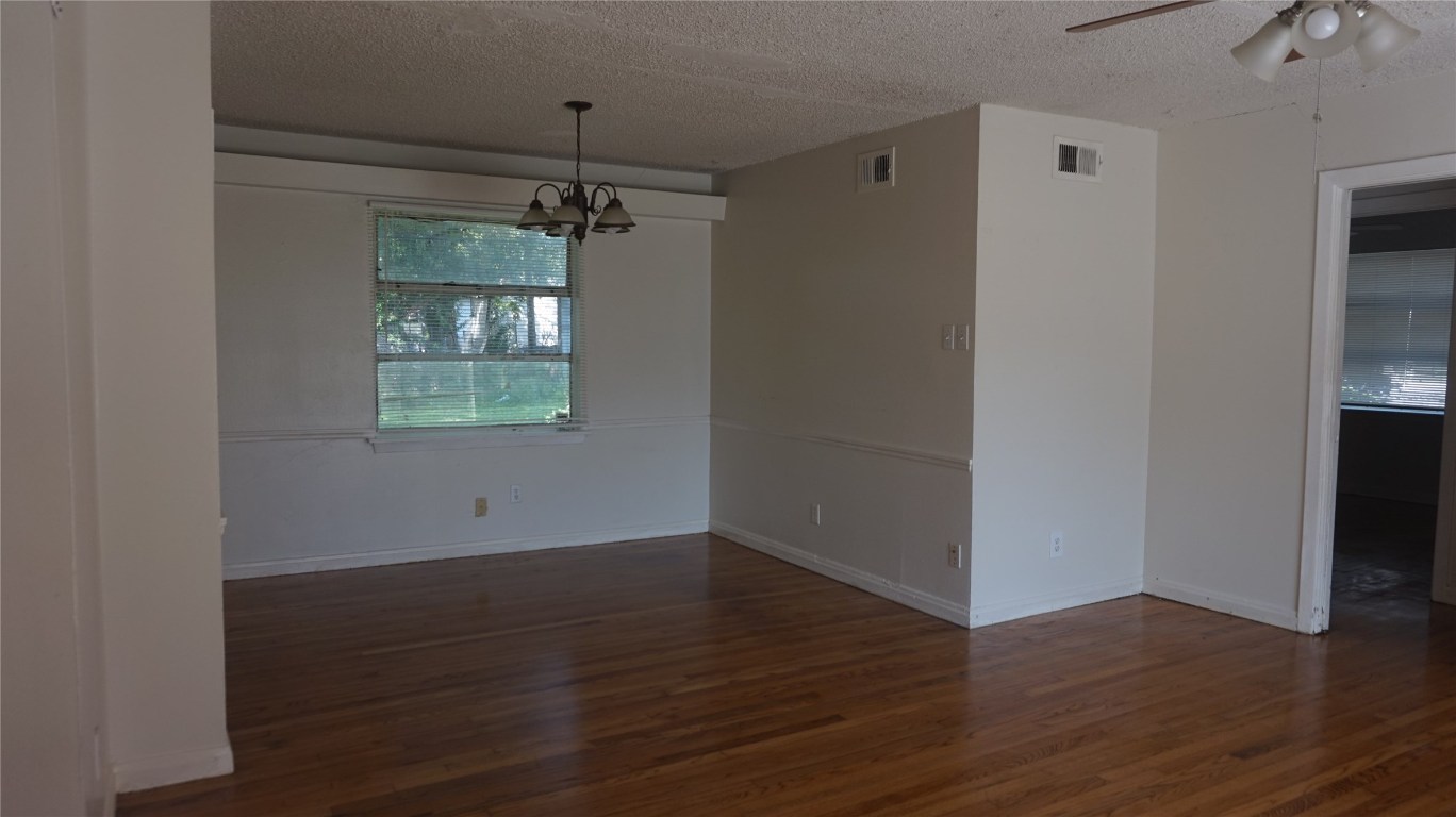 2103 Tolosa Drive Dallas TX 75228