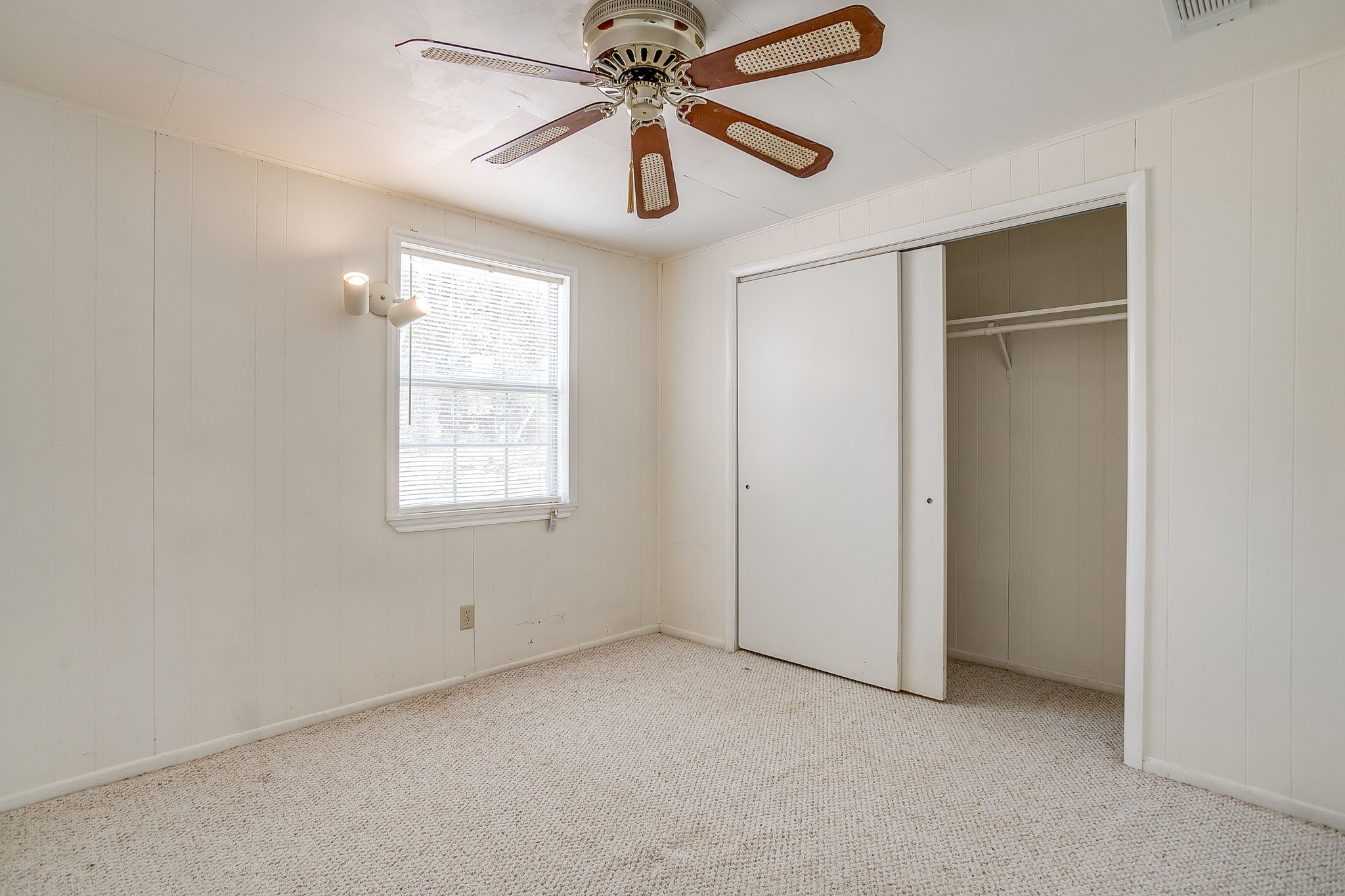 1048 Kennon Point Palo Pinto TX 76484