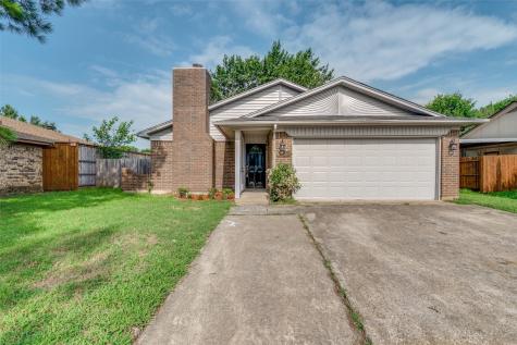 6226 Kelly Elliott Road Arlington TX 76001