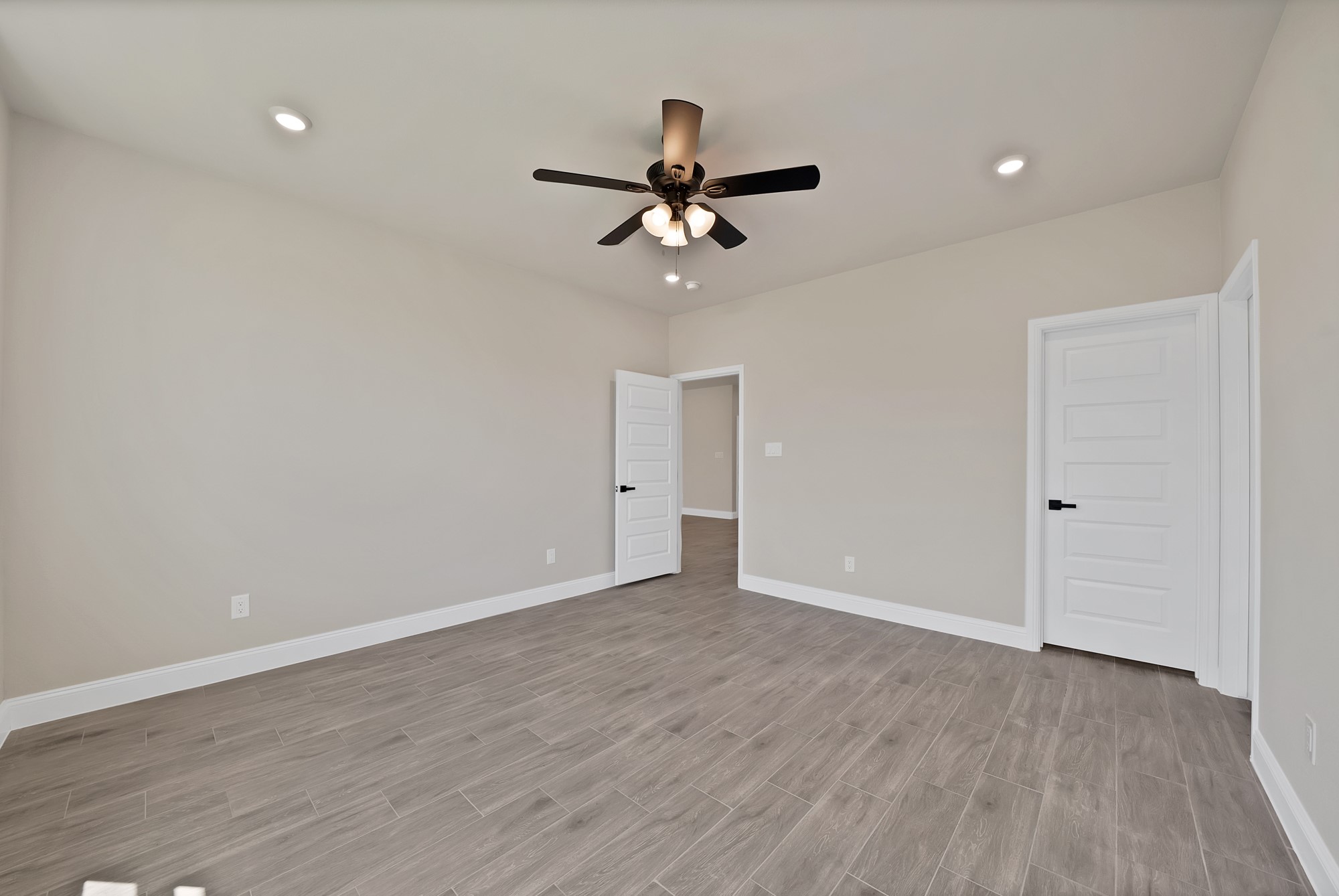 2513 Austin Court Granbury TX 76048