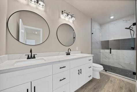 2513 Austin Court Granbury TX 76048