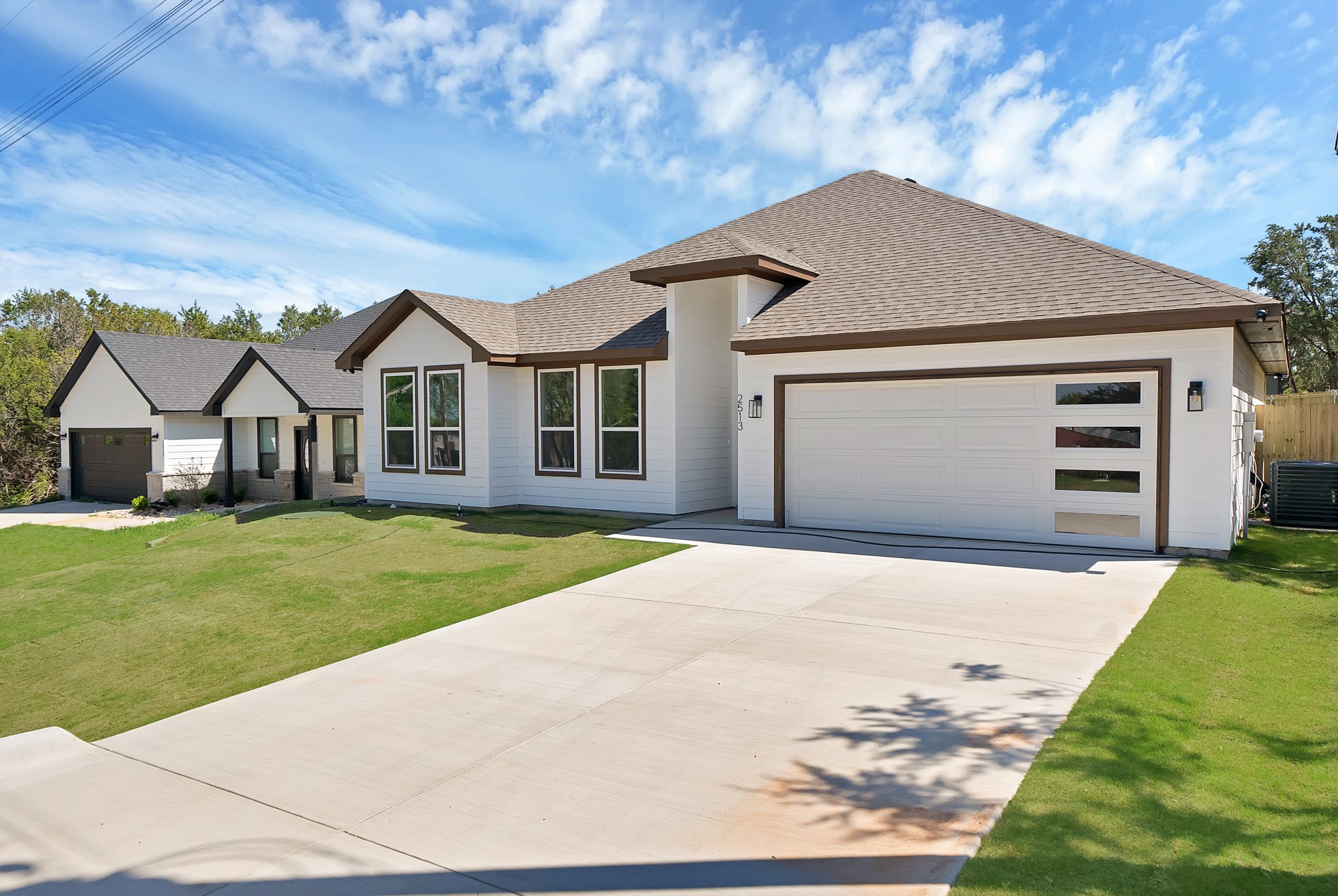 2513 Austin Court Granbury TX 76048